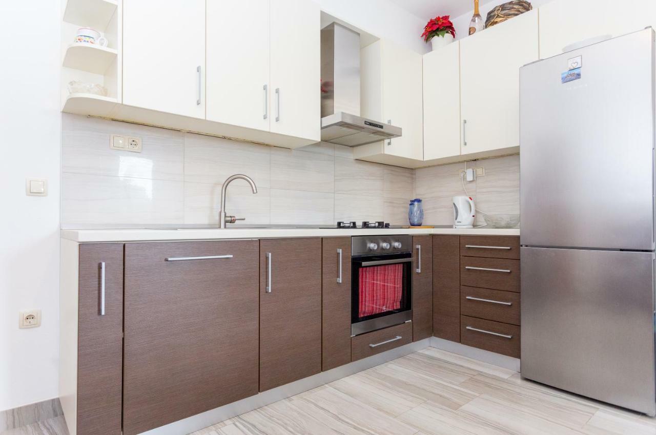 Apartments Iva Brstilo Omiš Kültér fotó