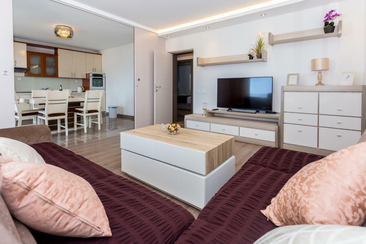 Apartments Iva Brstilo Omiš Kültér fotó