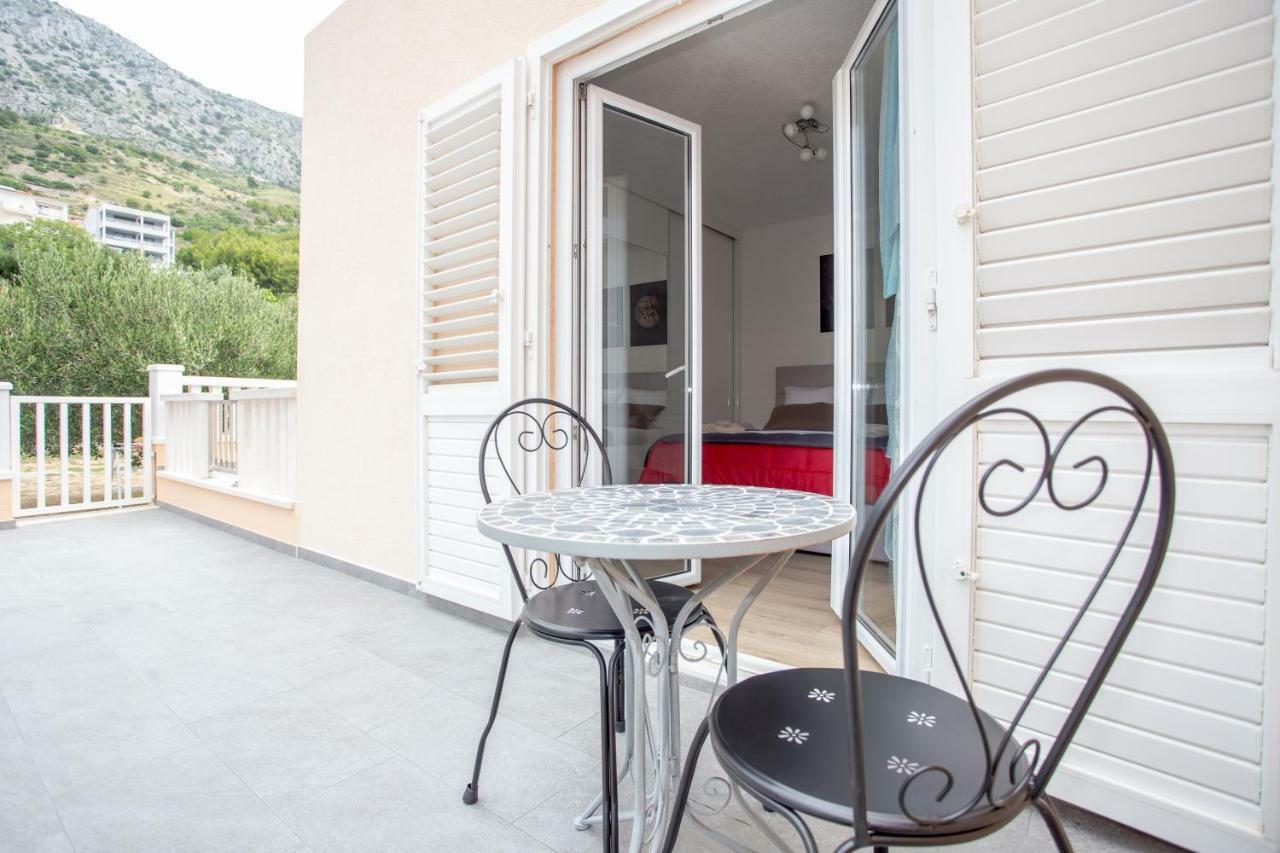 Apartments Iva Brstilo Omiš Kültér fotó